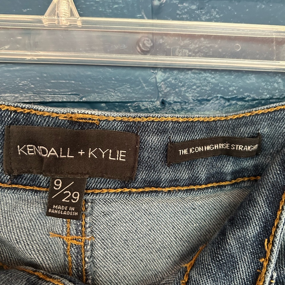 Kendall & Kylie Blue Straight Leg Jeans with Distressed Details - Picture 10 of 11